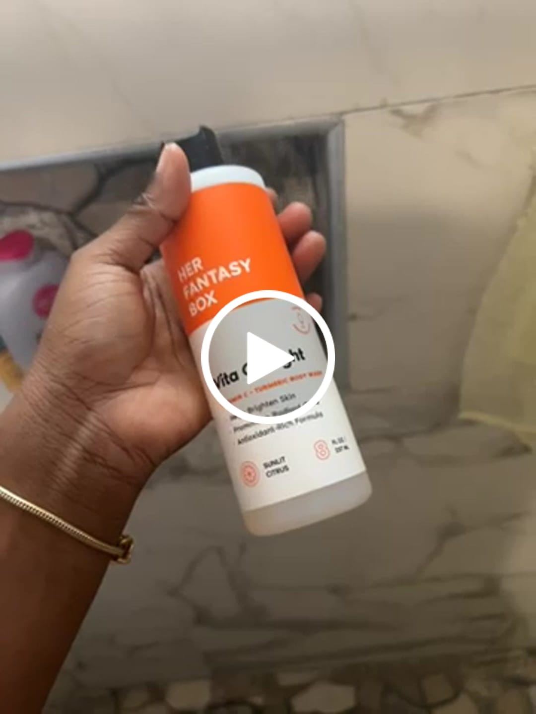 Customer photo review of Vita C Bright - Turmeric Body Wash