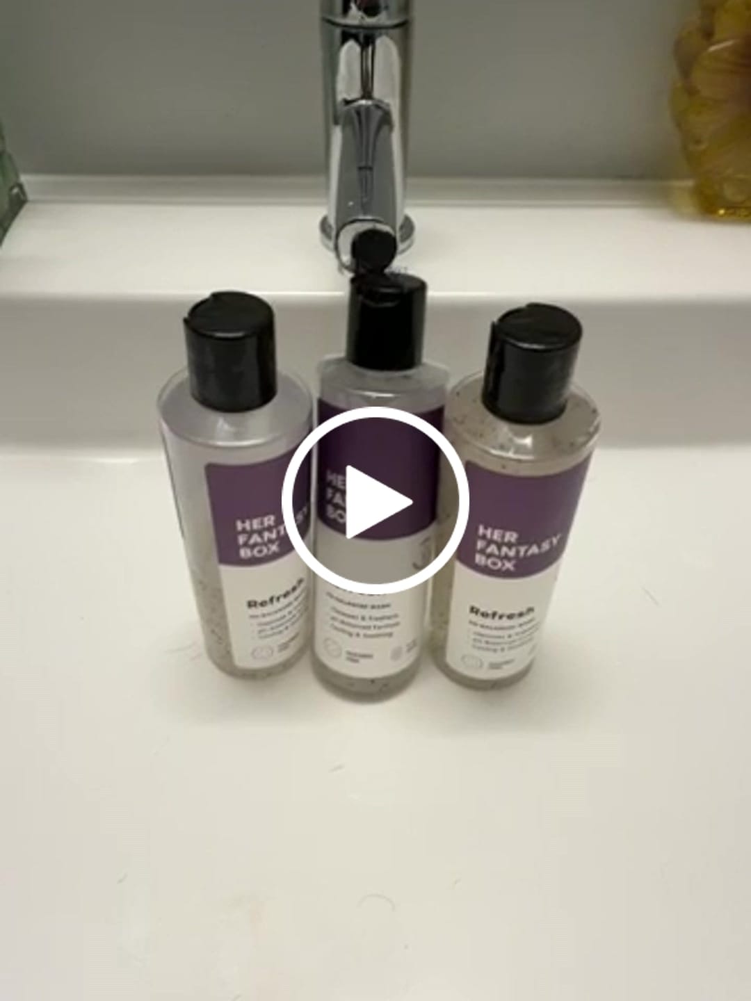 Customer photo review of Refresh Plant Based Yoni Gel Wash (pH Balancing) - 3 pk