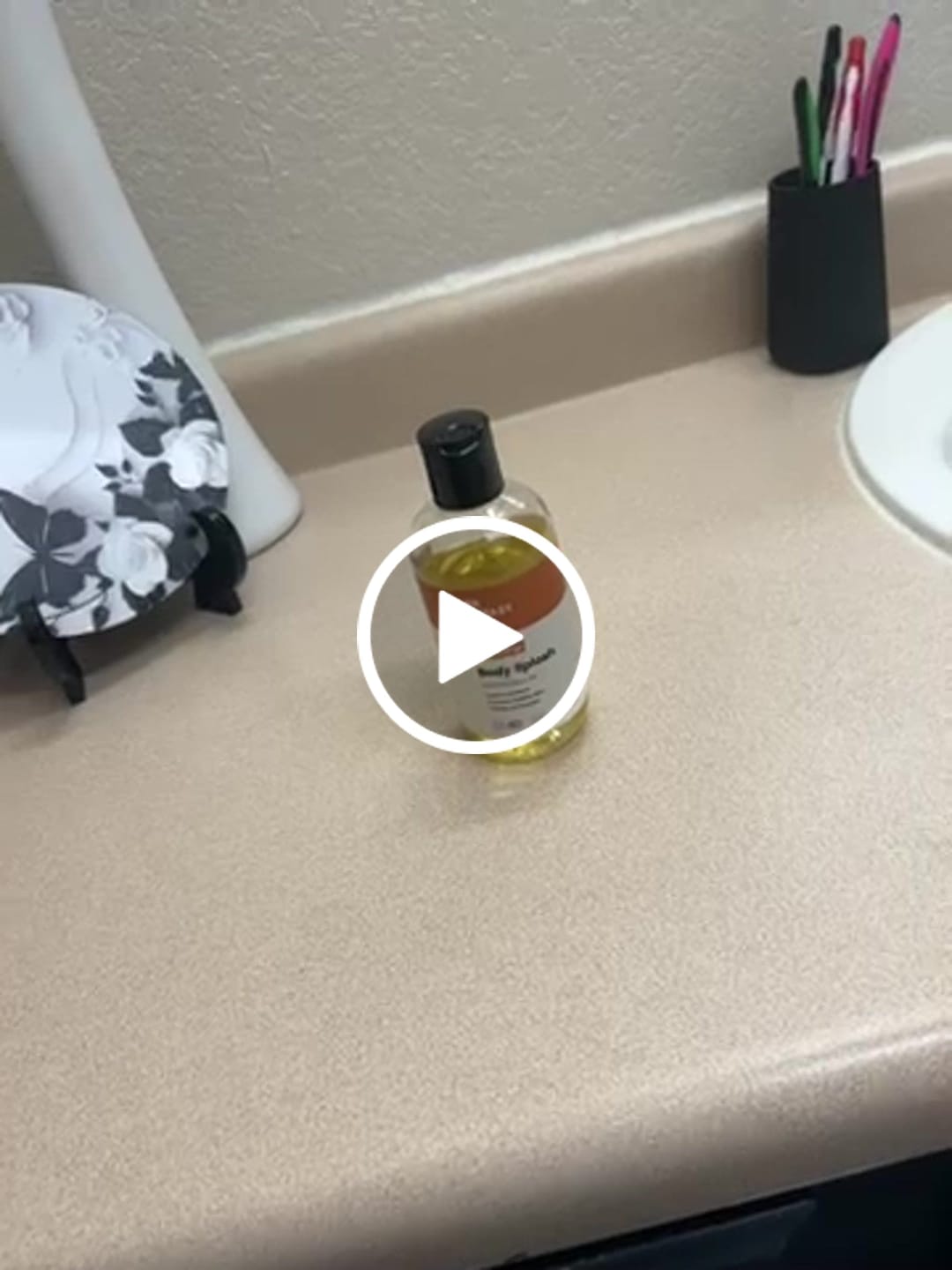Customer photo review of Body Splash - Skin Smoothing Body Oil (Caramel Glaze)