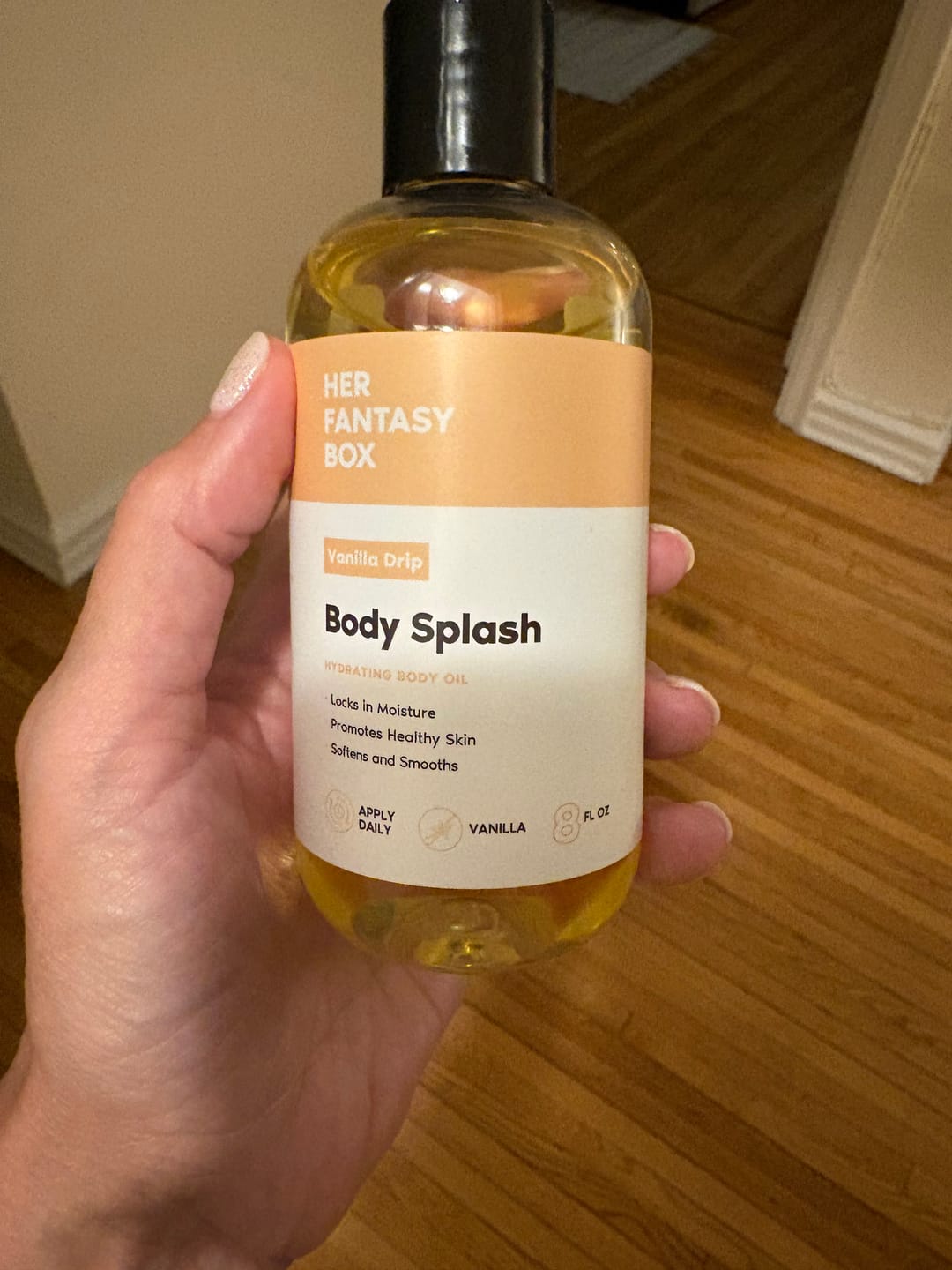 Customer photo review of Body Splash - Skin Smoothing Body Oil (Vanilla Drip)