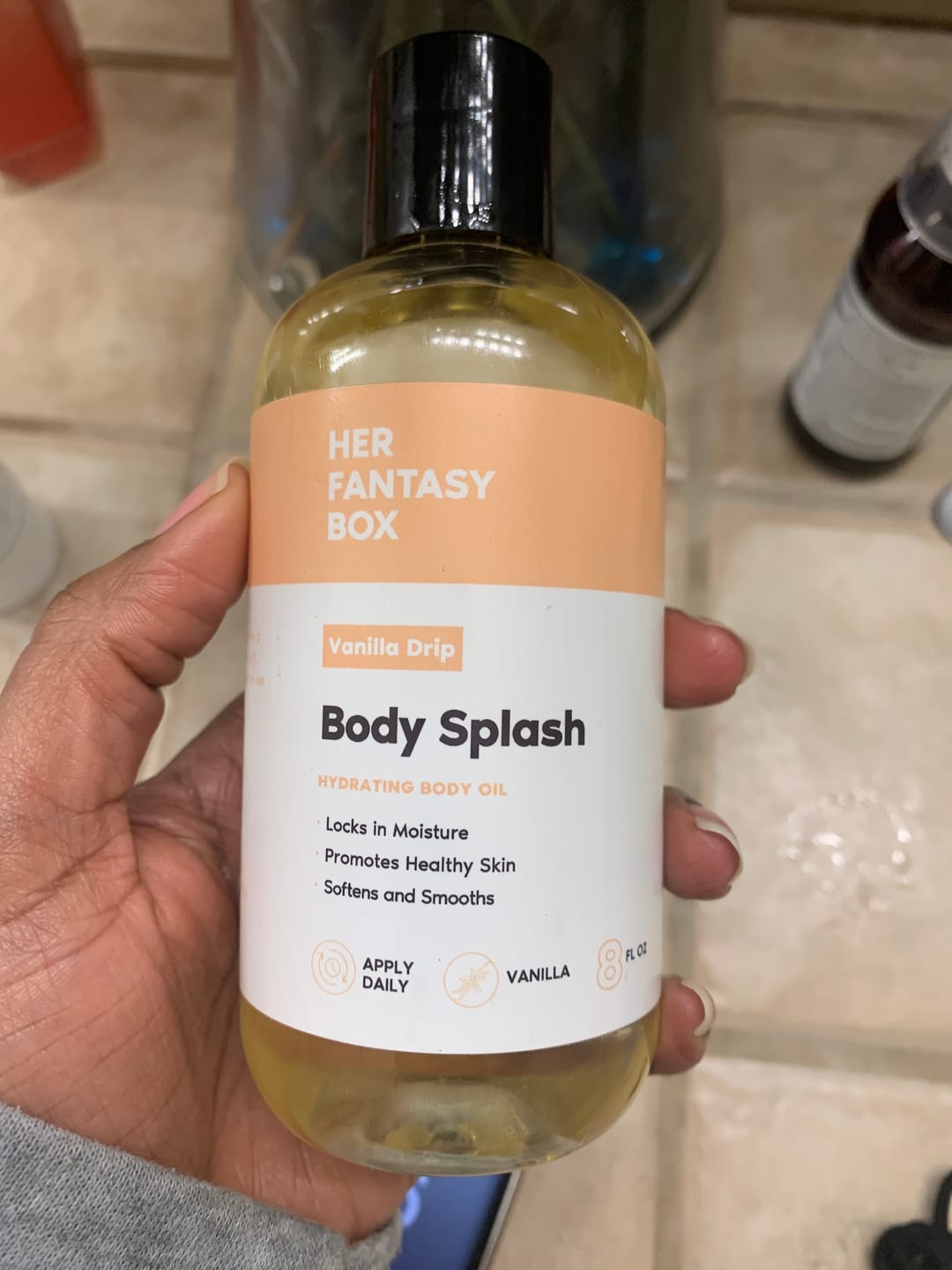 Customer photo review of Body Splash - Skin Smoothing Body Oil (Vanilla Drip)