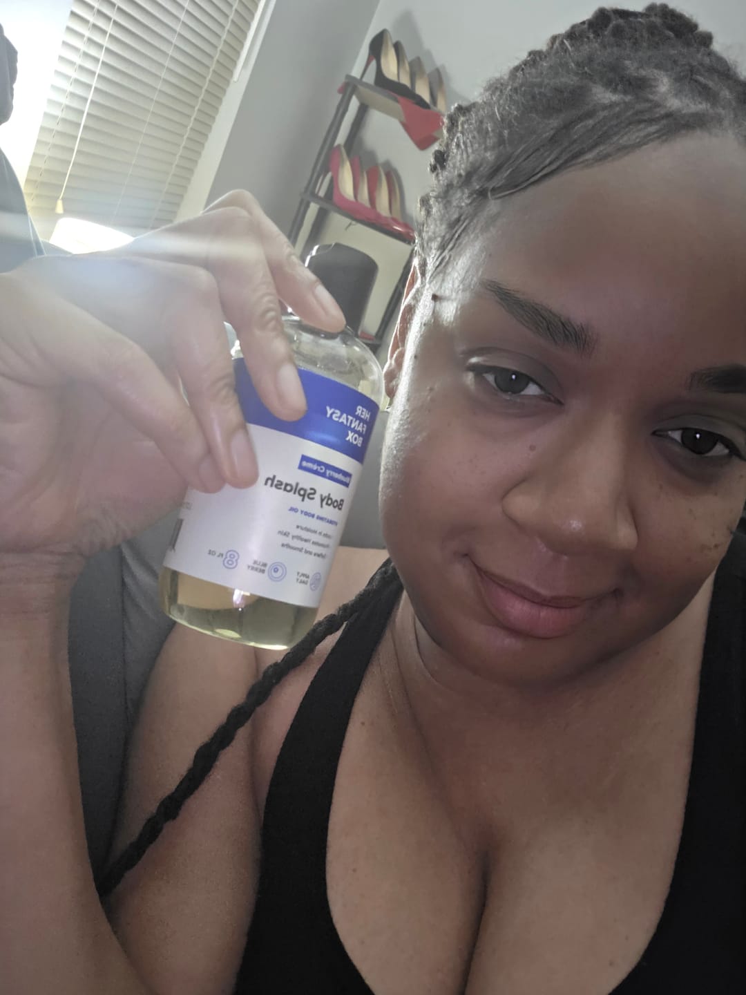 Customer photo review of Body Splash - Skin Smoothing Body Oil (Blueberry Créme)