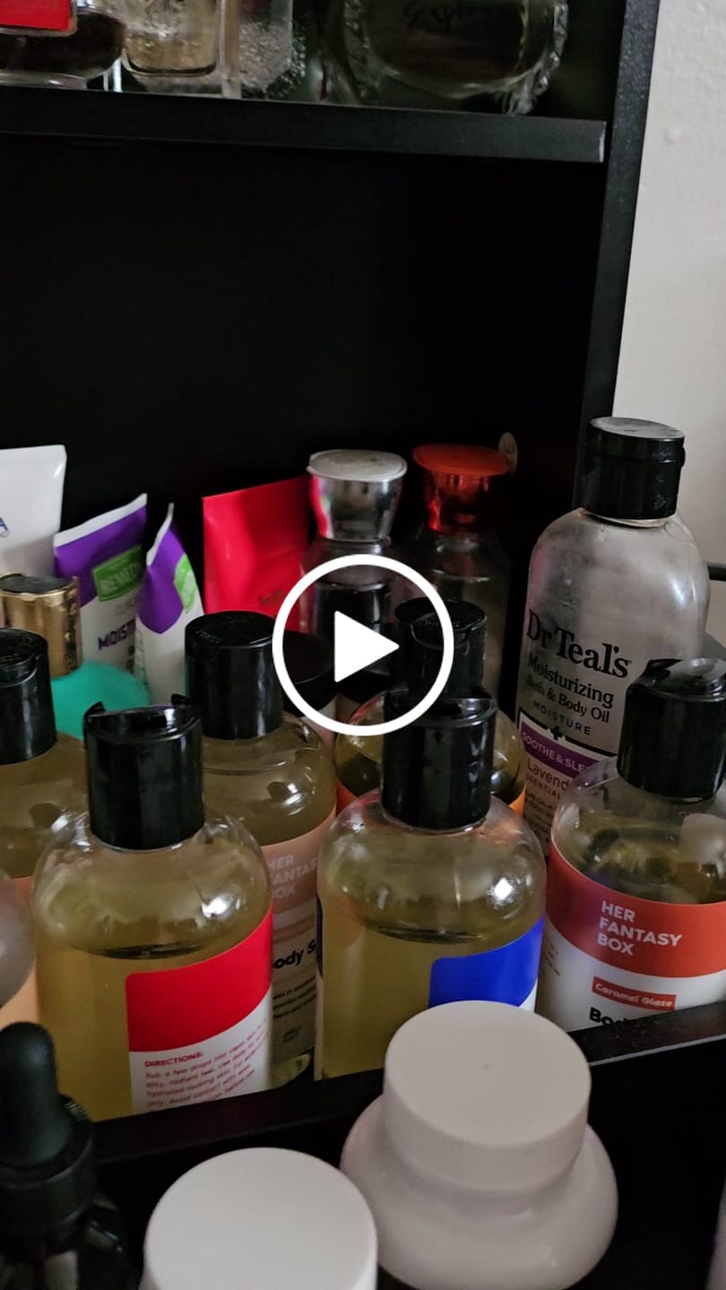 Customer photo review of Body Splash - Skin Smoothing Body Oil (Caramel Glaze)